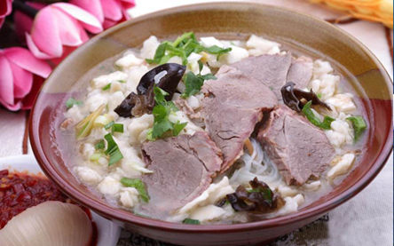 牛羊肉泡馍